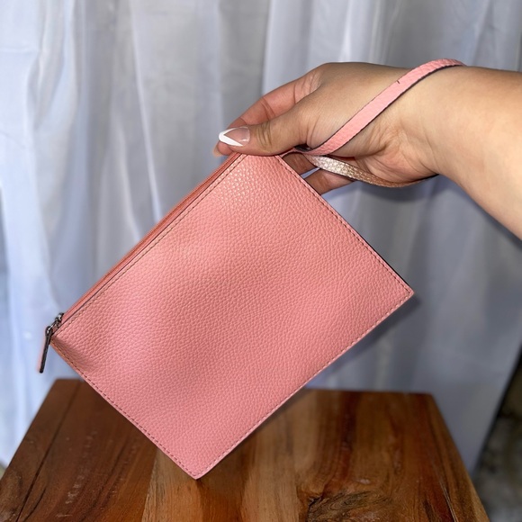 Handbags - Wristlet purse